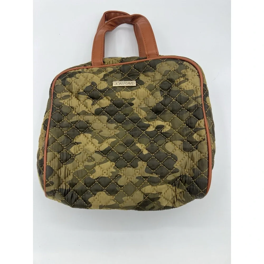 Joan & David Army Green Cosmetic Bag Travel Makeup Toiletry Case Zipper